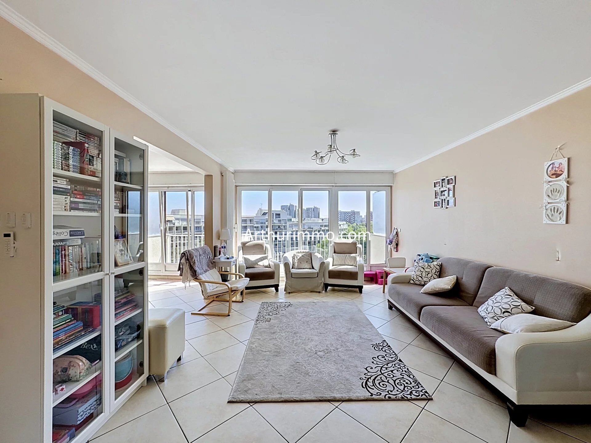Appartement 4 pièces 88 m² · à Créteil · 88 m² · 299 000 €