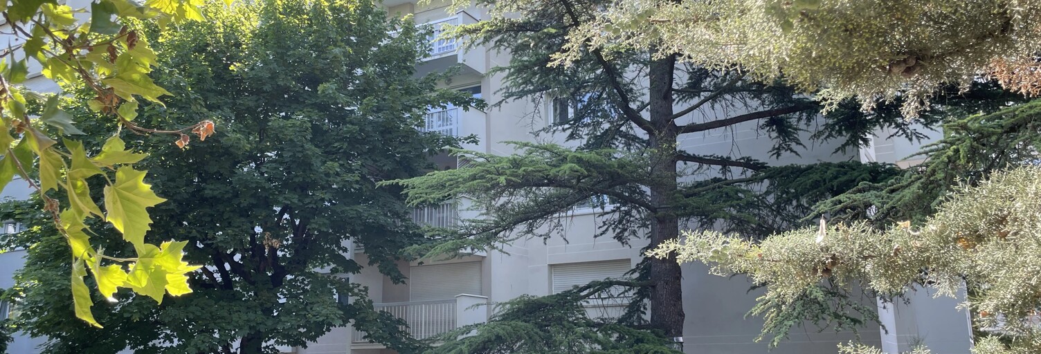 Appartement 1 Pièce 32 m² à vendre à Chatou (78400)