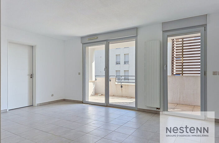 Fréjus, Appartement T2,, terrasse, parking , ascenseur — photo 2