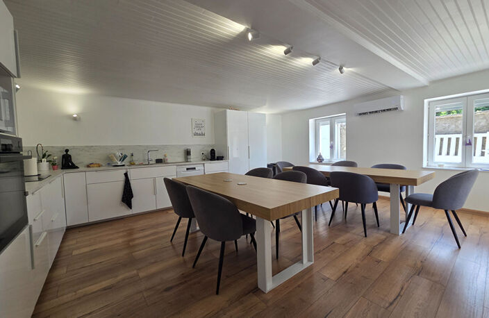 Maison Mornac 6 pièce(s) 180 m2 — photo 3