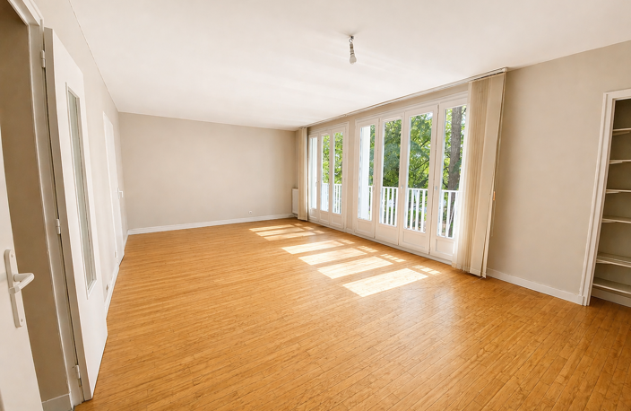 Chalâtres /Toutes Aides - T4 pièces 82 m2, pk privatif, cave — photo 2