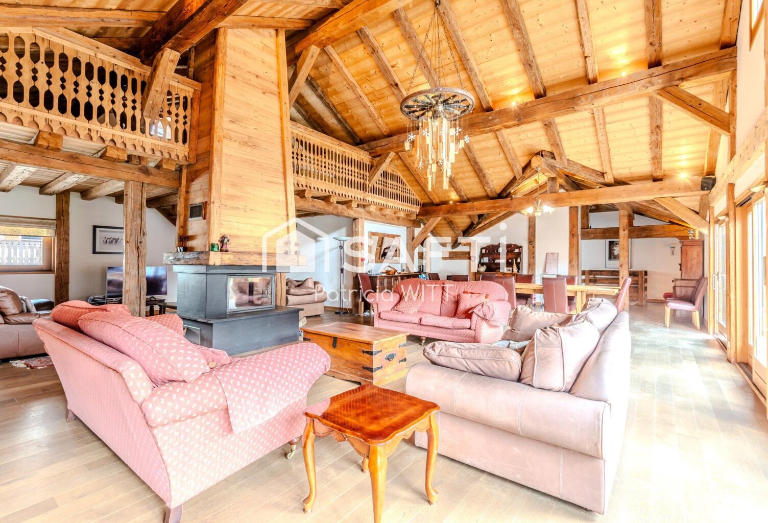 Chalet d'exception  Actif immobilier de prestige à fort rendement — photo 1