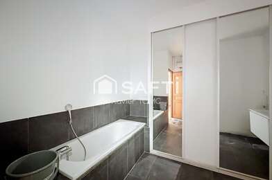 Appartement 3 pièces 114000 €