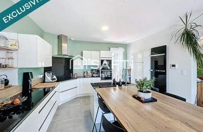 Maison familiale avec piscine, studio indépendant et suite parentale — photo du bien