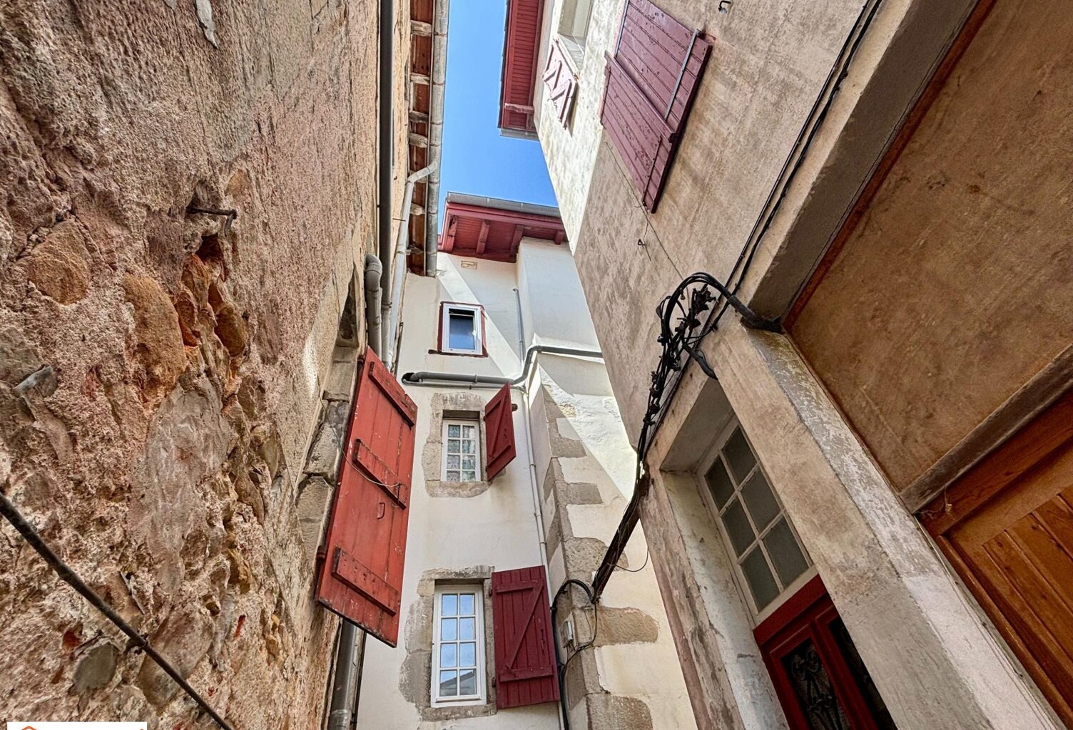 Maison de ville historique au coeur de Saint Jean de Luz — photo 1