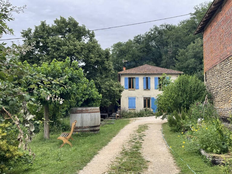 Maison avec vue pyrénéen avec dépendances aménagables, 2.8ha — photo 1