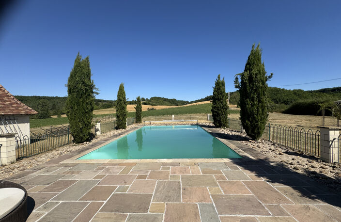 Maison Restaurée avec Goût, Gîte Indépendant, Piscine et Vue — photo 3