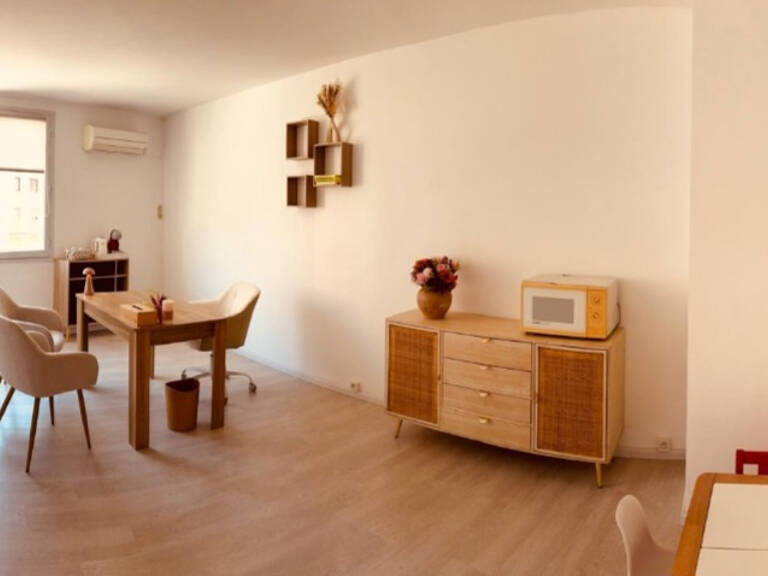 LOCAL PROFESSIONNEL MEUBLÉ   TOUT COMPRIS   DÈS 395 EUR/MOIS — photo 1
