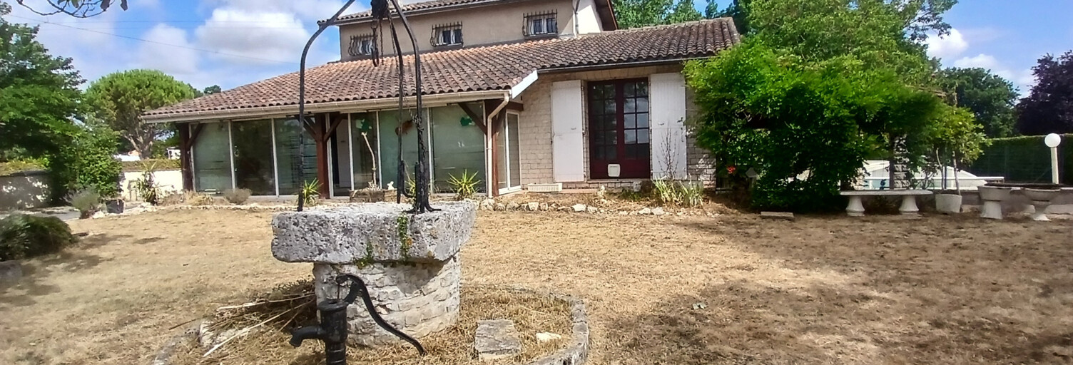Maison 5 Pièces 138 m² à vendre à Anais (16560)