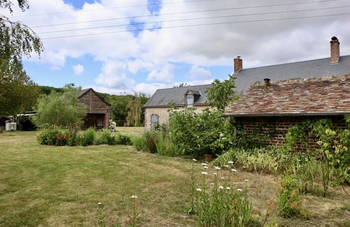 Belle fermette de 140 m2, entièrement restaurée sur plus d'un hectare de terrain. — photo 2