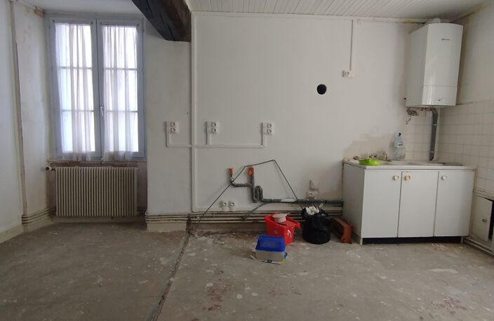 Vente Maison de ville 4 pièces — photo 2
