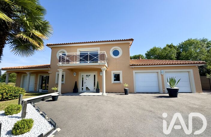 Vente Maison/villa 7 pièces — photo 2