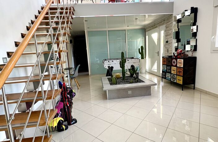 Vente Maison/villa 7 pièces — photo 3
