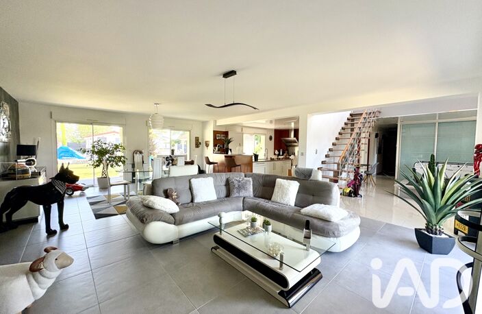 Vente Maison/villa 7 pièces — photo 4