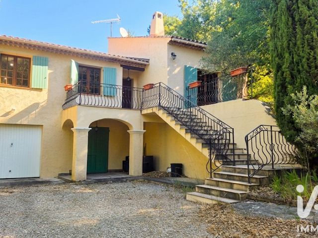 Vente Maison/villa 4 pièces — photo du bien