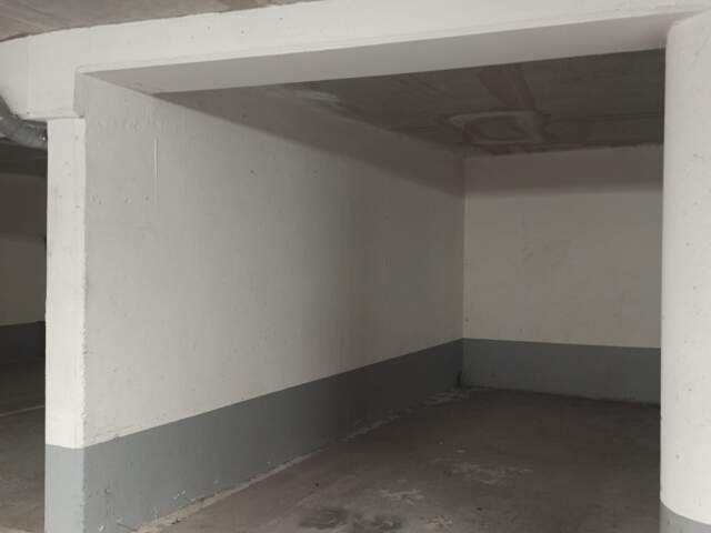 Vente Parking 12 m&sup2; — photo du bien