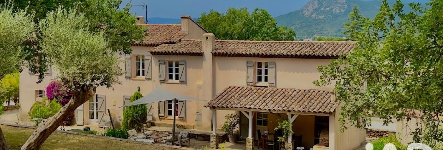 Maison 5 Pièces 220 m² à vendre à Hyères (83400)