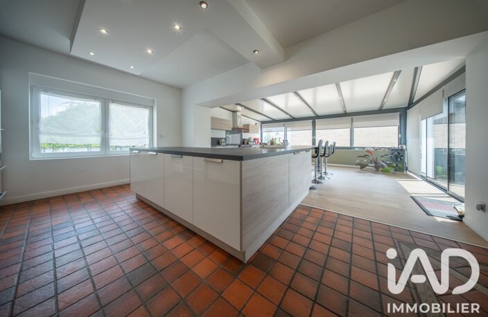 Vente Maison/villa 9 pièces — photo 3
