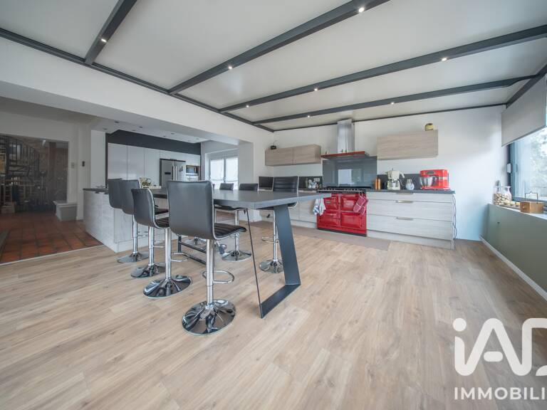 Vente Maison/villa 9 pièces — photo 1