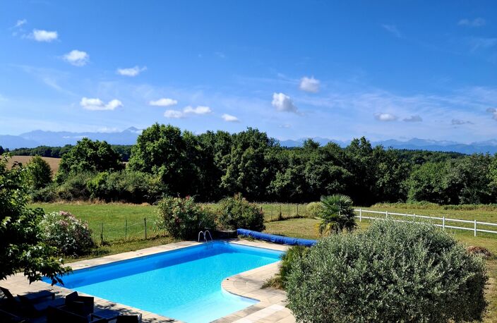 Vente Maison/villa 6 pièces — photo 2