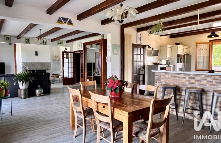 Vente Maison traditionnelle 7 pièces — photo 2