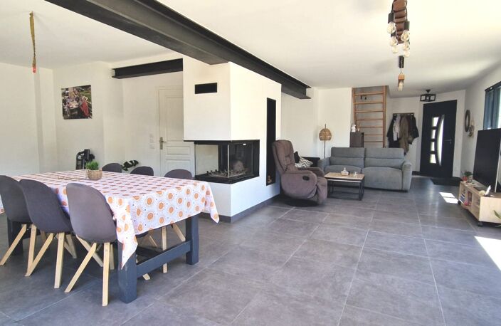 Vente Maison/villa 5 pièces — photo 4