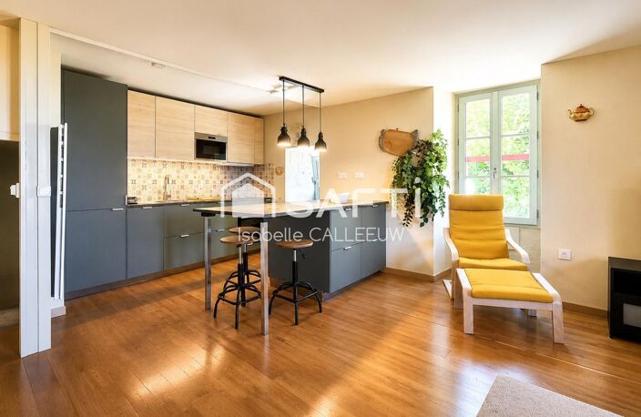 Prêt à habiter, plein de charme  votre nid en pierre — photo 3
