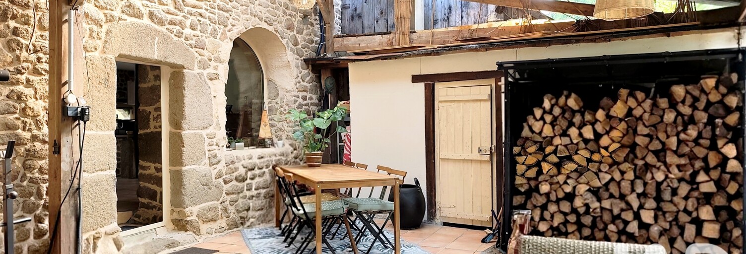 Maison 6 Pièces 127 m² à vendre à Saint-Aubin-du-Cormier (35140)