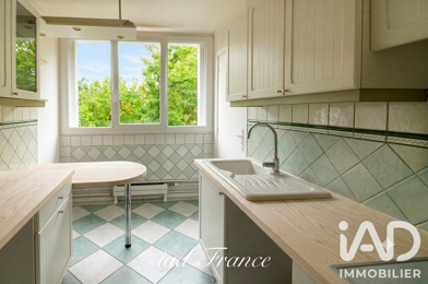 Appartement 3 pièces 990 €