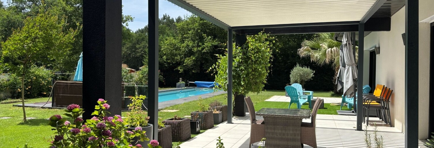 Maison 6 Pièces 243 m² à vendre à Salles (33770)