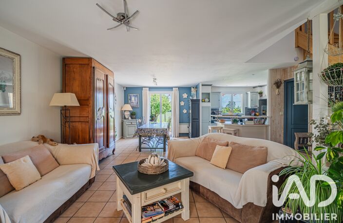 Vente Maison/villa 6 pièces — photo 2