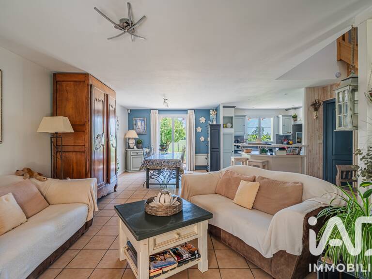 Vente Maison/villa 6 pièces — photo 1