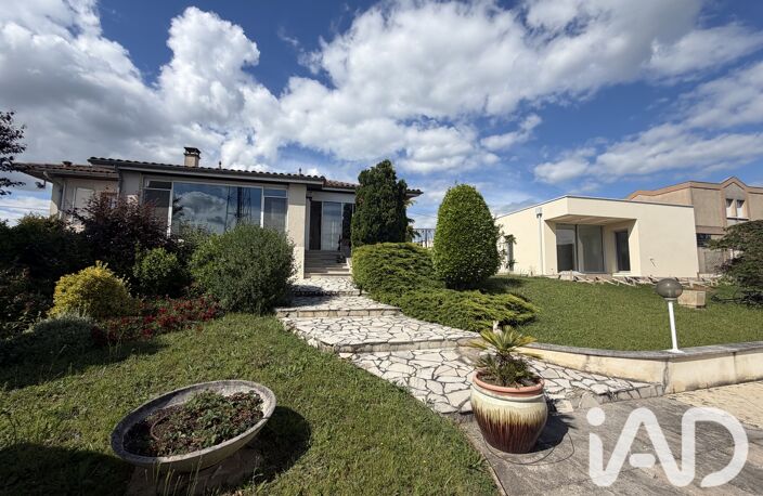 Vente Maison de ville 10 pièces — photo 2