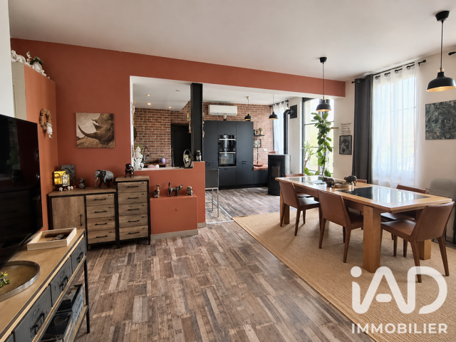 Vente Maison/villa 9 pièces — photo du bien