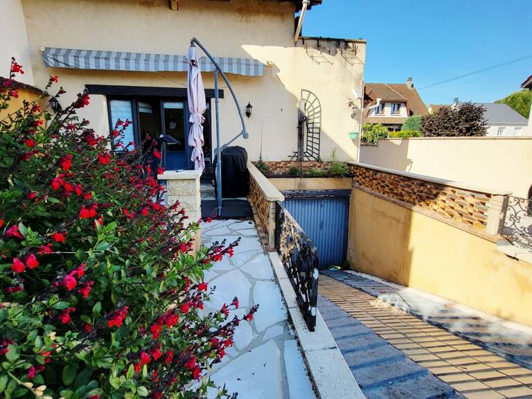 Vente Maison/villa 5 pièces — photo 1