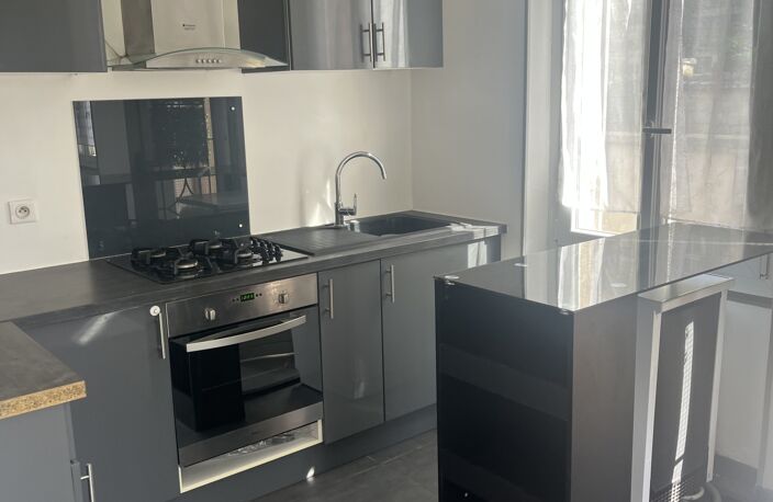 Vente Maison/villa 3 pièces — photo 3