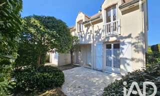 Maison 8 Pièces 148 m² à louer à Saint-Germain-en-Laye (78112)