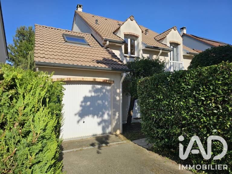 Location Maison/villa 8 pièces — photo 1