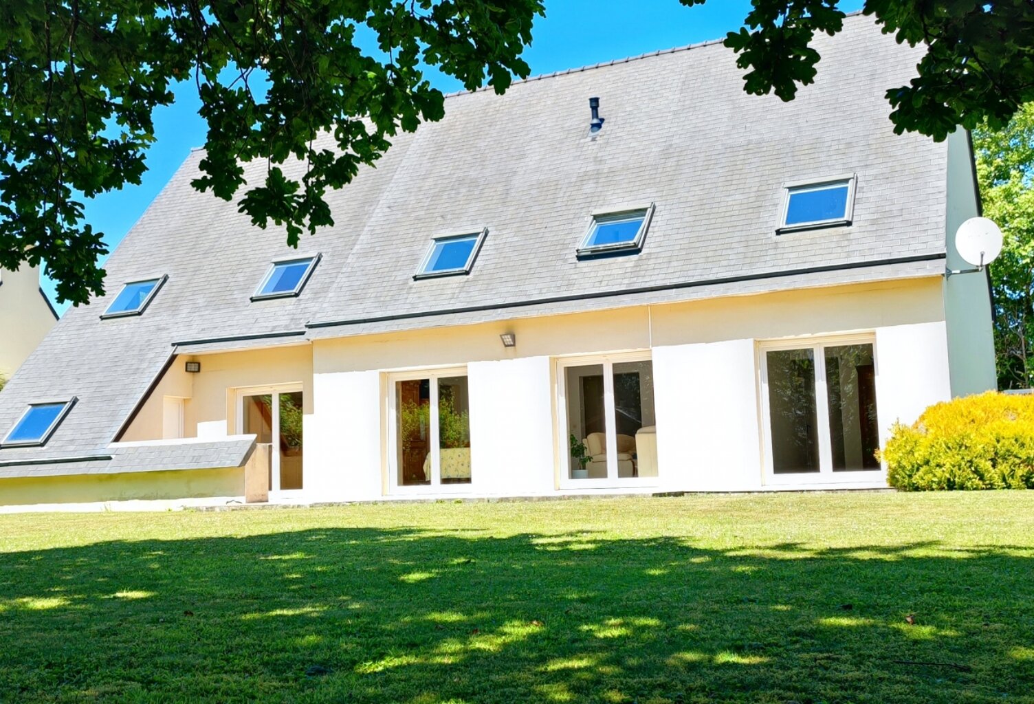 Vente Maison/villa 10 pièces — photo 1