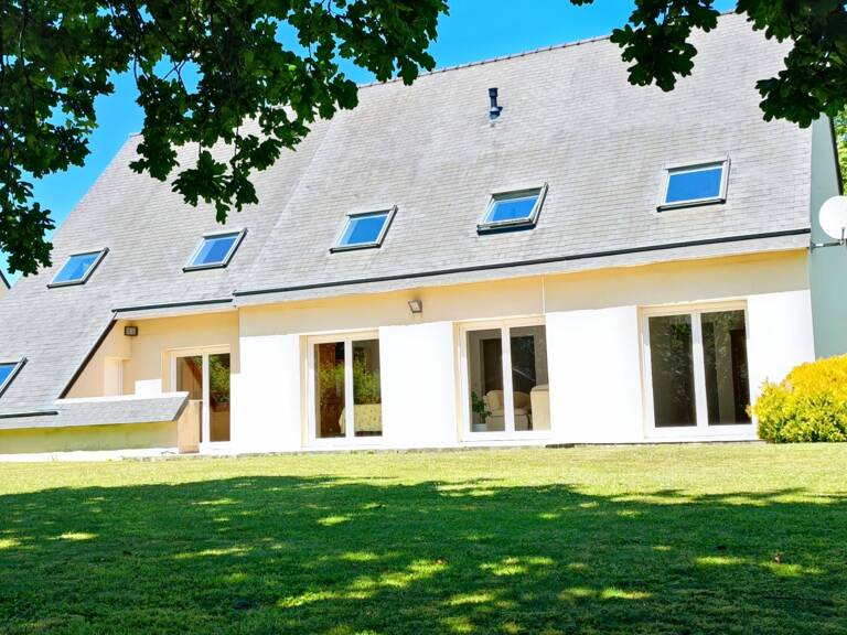 Vente Maison/villa 10 pièces — photo 1