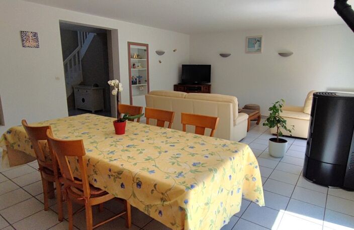 Vente Maison/villa 10 pièces — photo 4