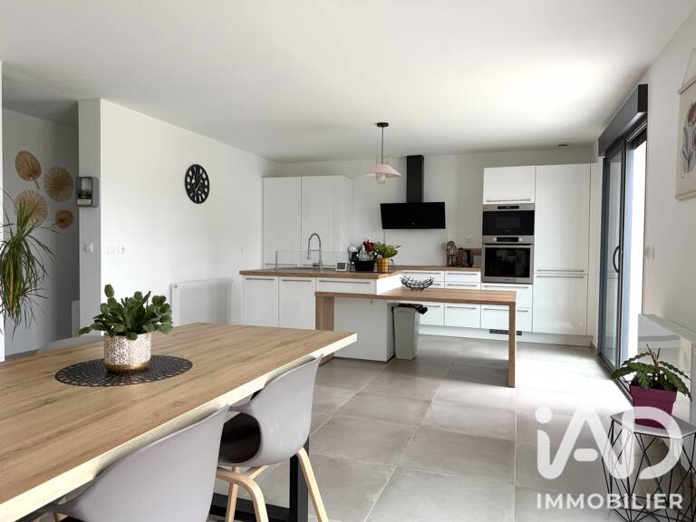 Vente Maison/villa 9 pièces — photo 1