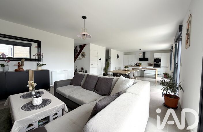 Vente Maison/villa 9 pièces — photo 4