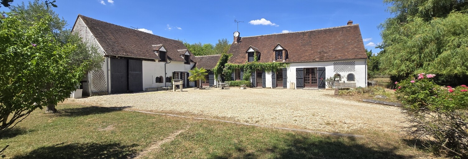 Maison 8 Pièces 372 m² à vendre à Courtenay (45320)