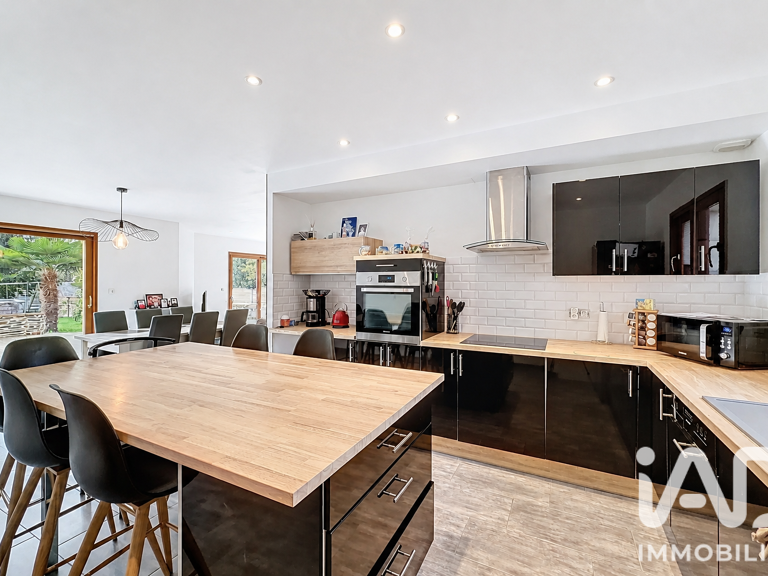 Vente Maison/villa 7 pièces — photo 1