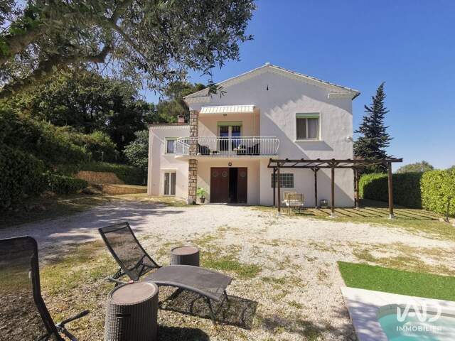 Vente Maison/villa 4 pièces — photo du bien