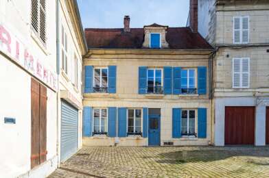 Maison 6 pièces 299500 €