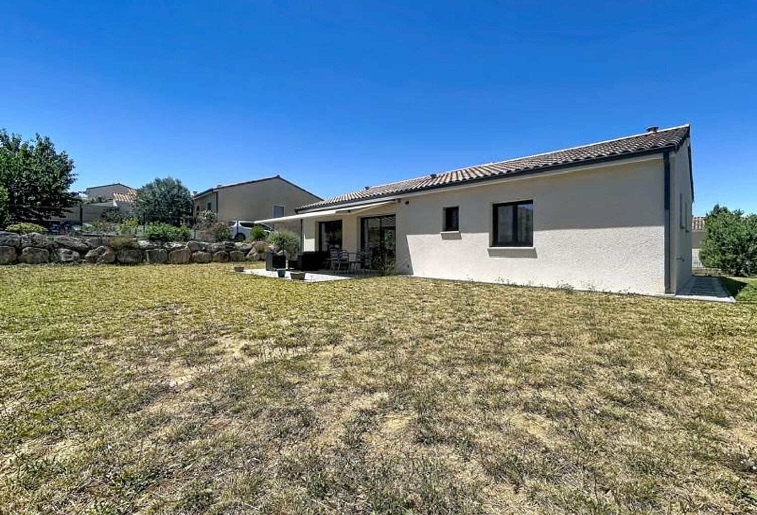 Villa de 4 pièces principales — photo 1