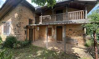 Maison 6 Pièces 130 m² à vendre à Saint-Santin-de-Maurs (15600)
