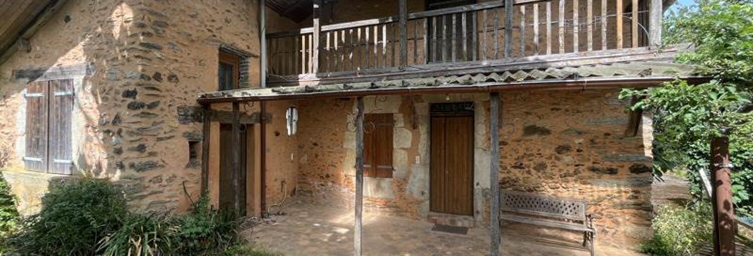 Maison 6 Pièces 130 m² à vendre à Saint-Santin-de-Maurs (15600)